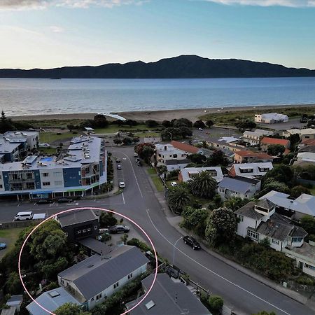 Top Floor Bed And Breakfast Paraparaumu Kültér fotó