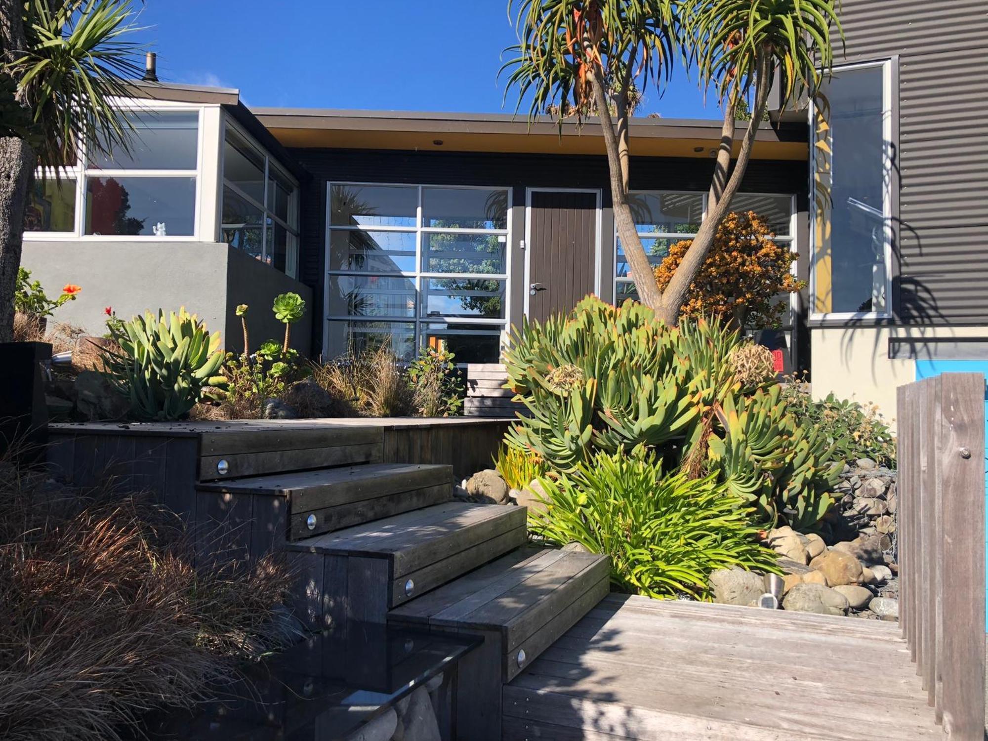 Top Floor Bed And Breakfast Paraparaumu Kültér fotó